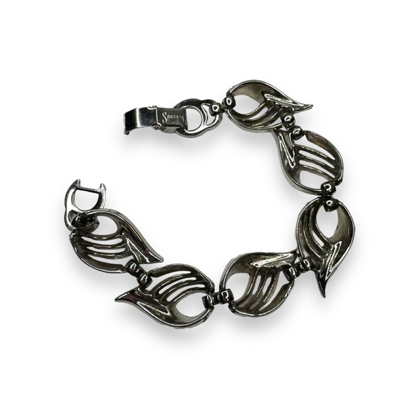 Sperry Silver Tone Bracelet Clip On Earring Set - Picture 3 of 5